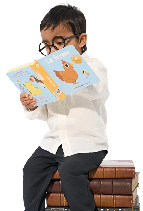 Richie lit un livre